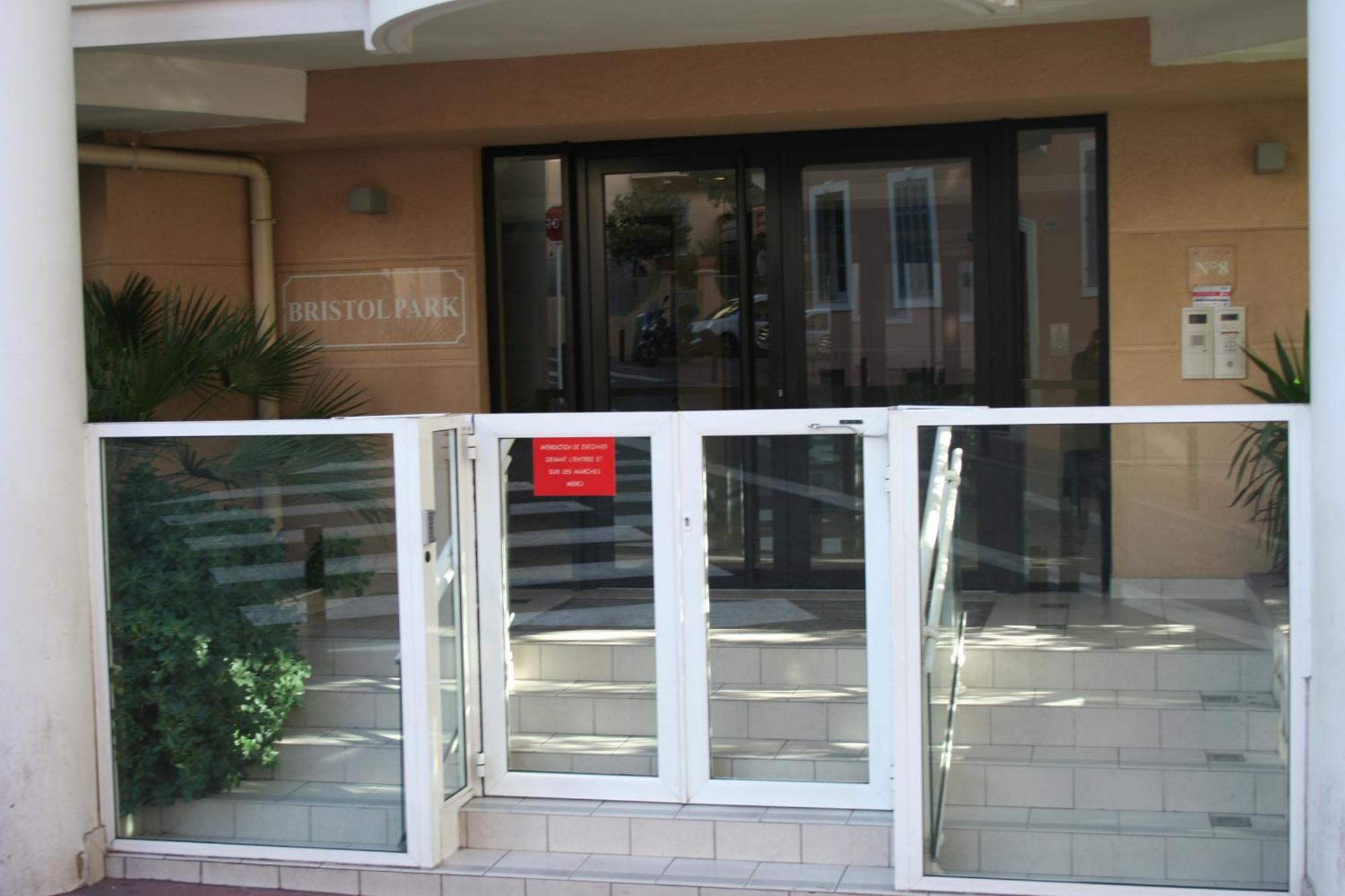 Ferienwohnung Bristol Park - Parking - 5Mn Walk From Palais Des Festivals Cannes Exterior foto